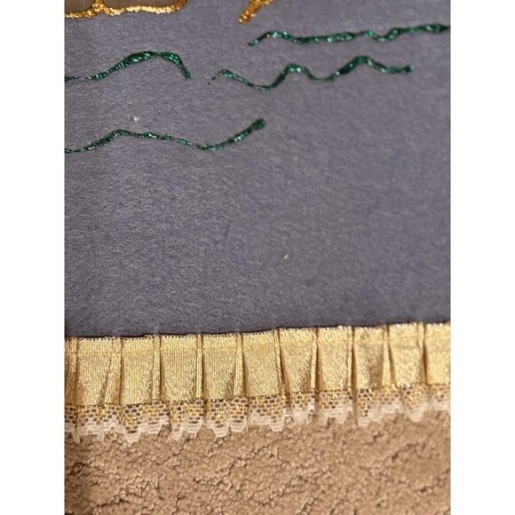 Vtg Christmas Tree Skirt Felt Handmade Painted Kitschy Holy Family  Retro 44” - Picture 7 of 8
